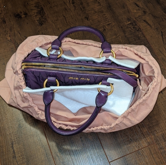 Authentic Miu Miu matelessé bag - Picture 8 of 8